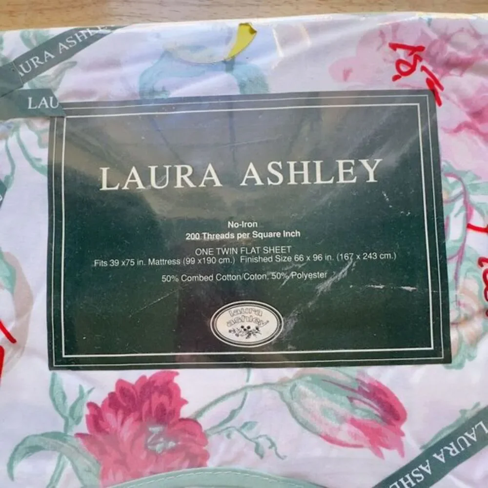 VTG Laura Ashley‎ Rosalind Rose Scalloped Edge TWIN Flat Sheet NEW Old Stock